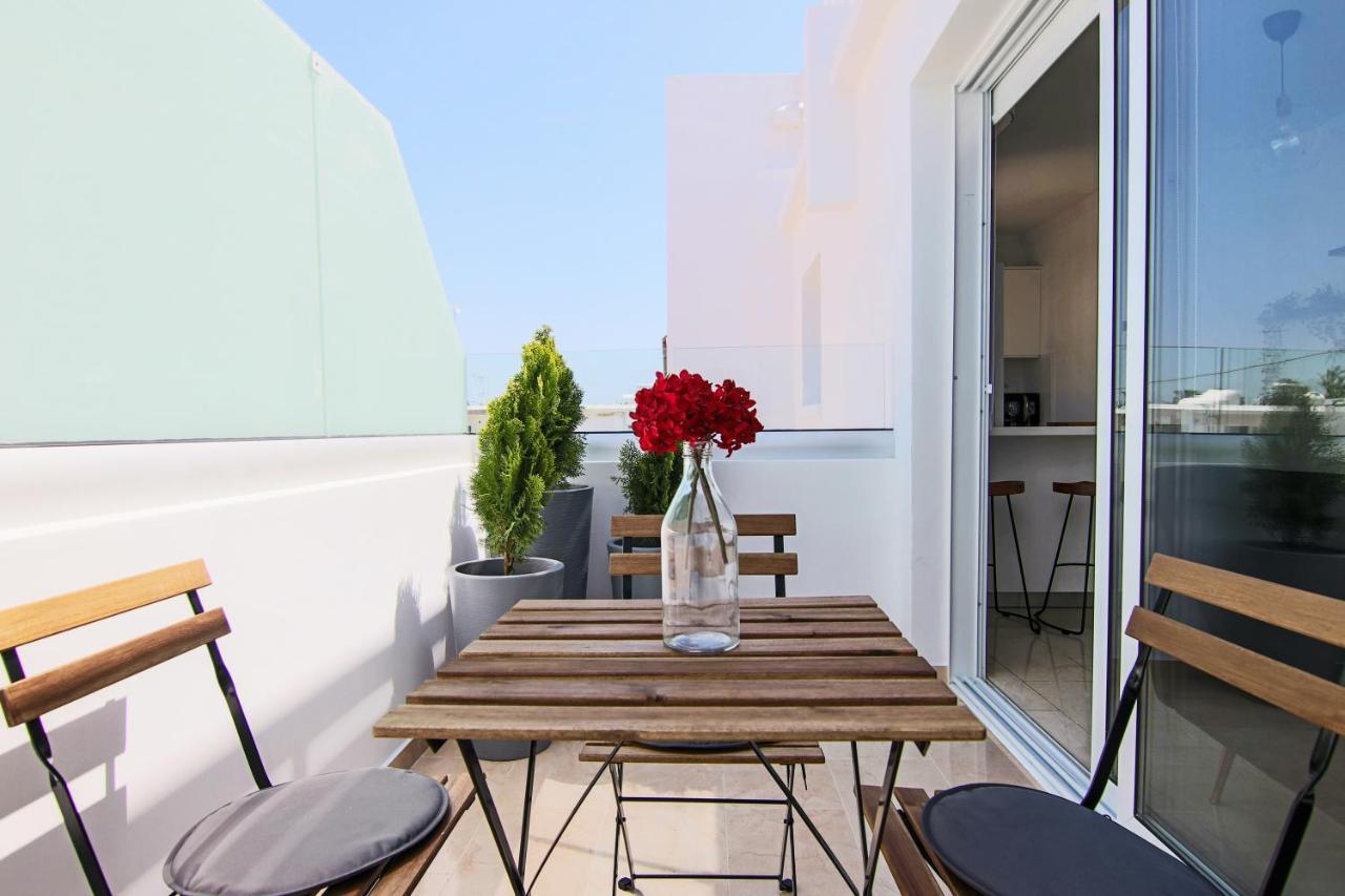 Phaedrus Living: Seaside Luxury Flat Lighthouse 62 Apartment Paphos Bagian luar foto